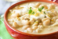 Mom’s Creamy White Chicken Chili Recipe