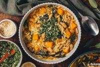 21 Flavor-Packed Vegetable Bowls & Soups for Every Season