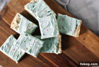 Chewy Sugar Cookie Bars Recipe — Soft, Butter-Rich Dessert