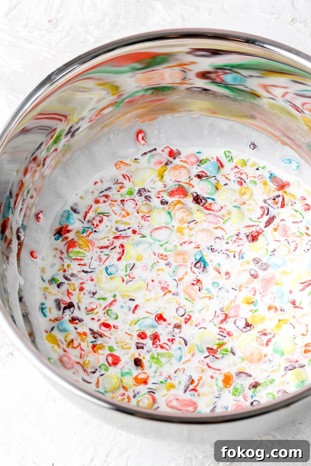 Fruity Pebbles Ice Cream Recipe: Colorful Cereal Ice Cream Scoop 4 soak fruity pebbles in cream