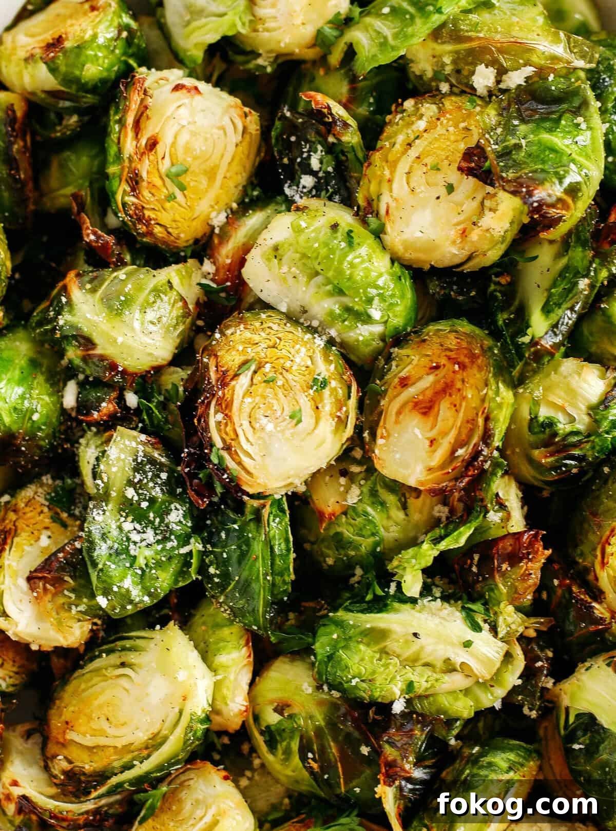 Crispy Garlic Parmesan Brussels Sprouts in the Air Fryer 4 Crispy Garlic Parmesan Brussels Sprouts easily cooked in your air fryer in just 15 minutes for a delicious healthy snack or side dish!