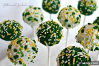 St. Patrick’s Day Leprechaun Cake Pops Recipe