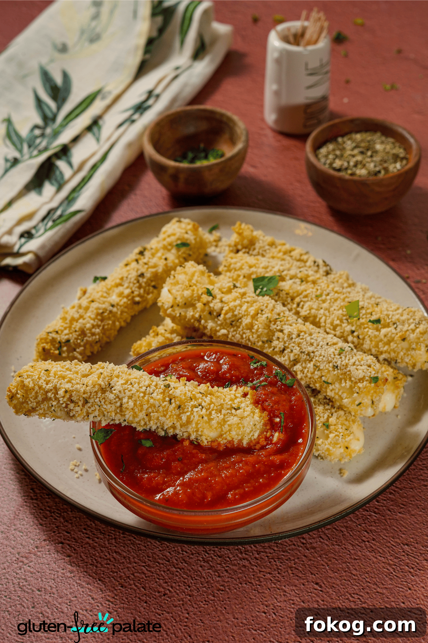 Crispy Gluten-Free Mozzarella Sticks with Zesty Marinara Dip 8 img 20587 7