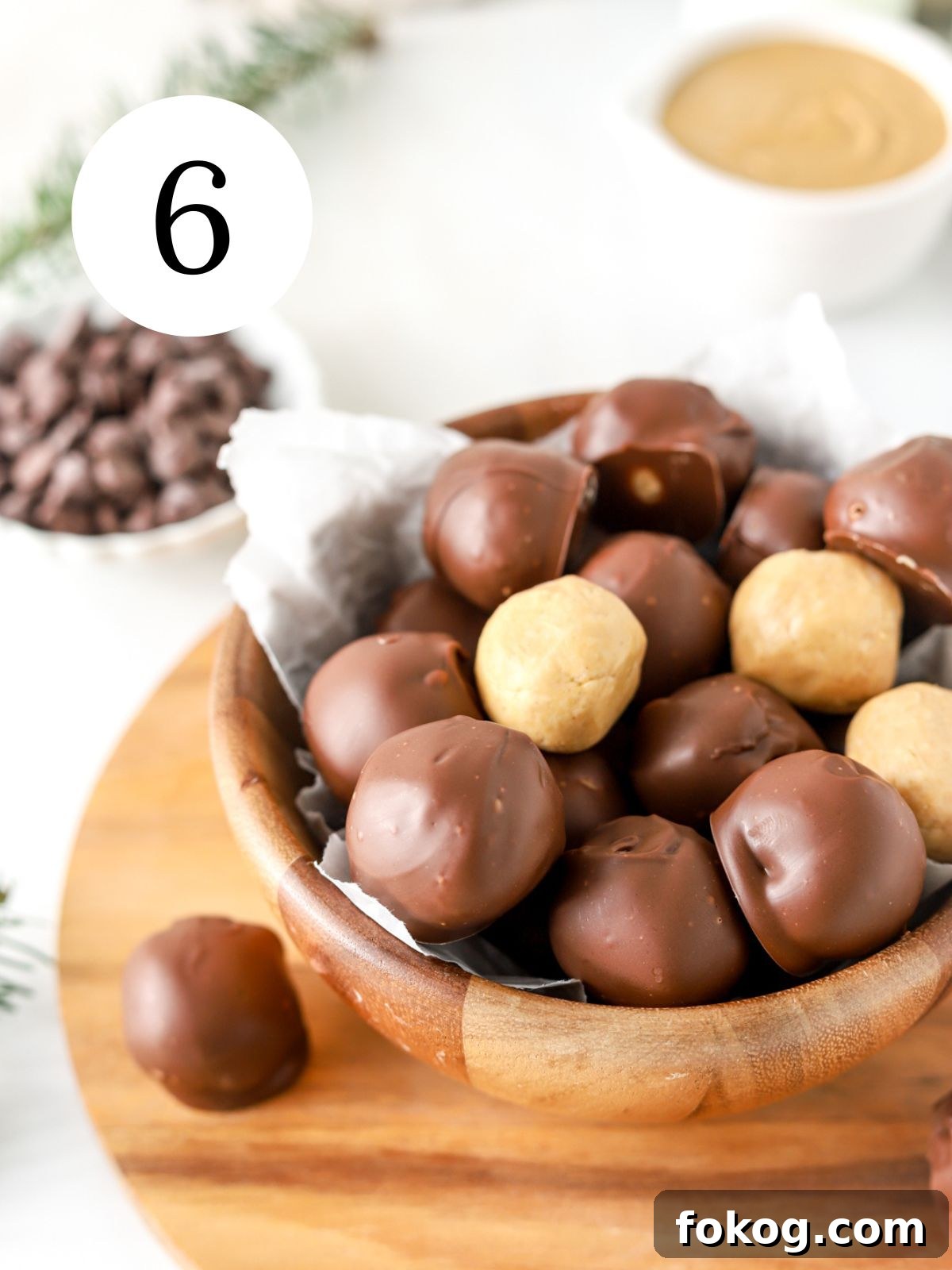 No-Bake Peanut Butter Balls Recipe: Quick Treats for Parties 9 Assorted peanut butter balls