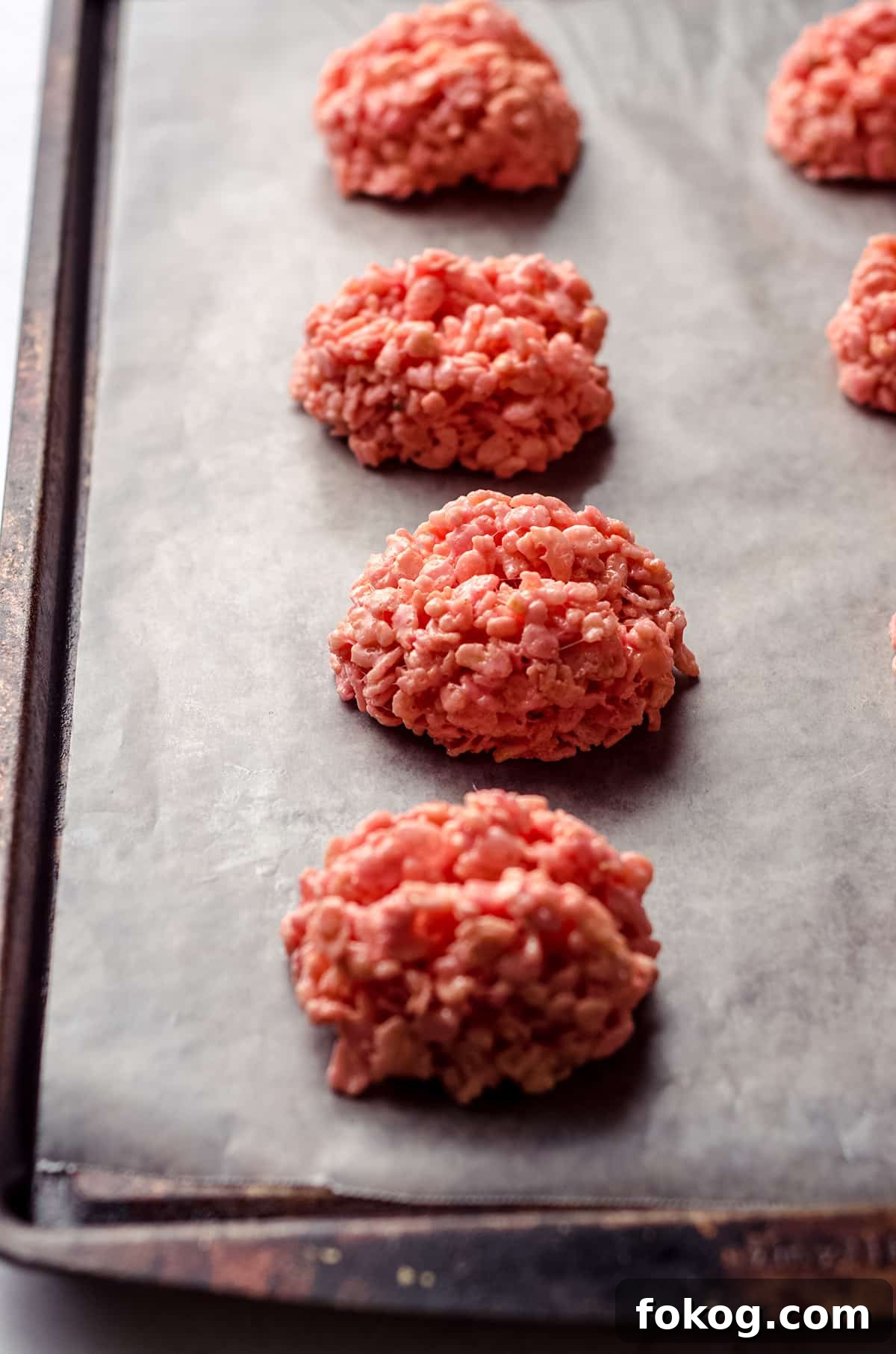 Rice Krispies Brains Recipe: Spooky Halloween Treats Tutorial 11 brain shaped rice krispies treats