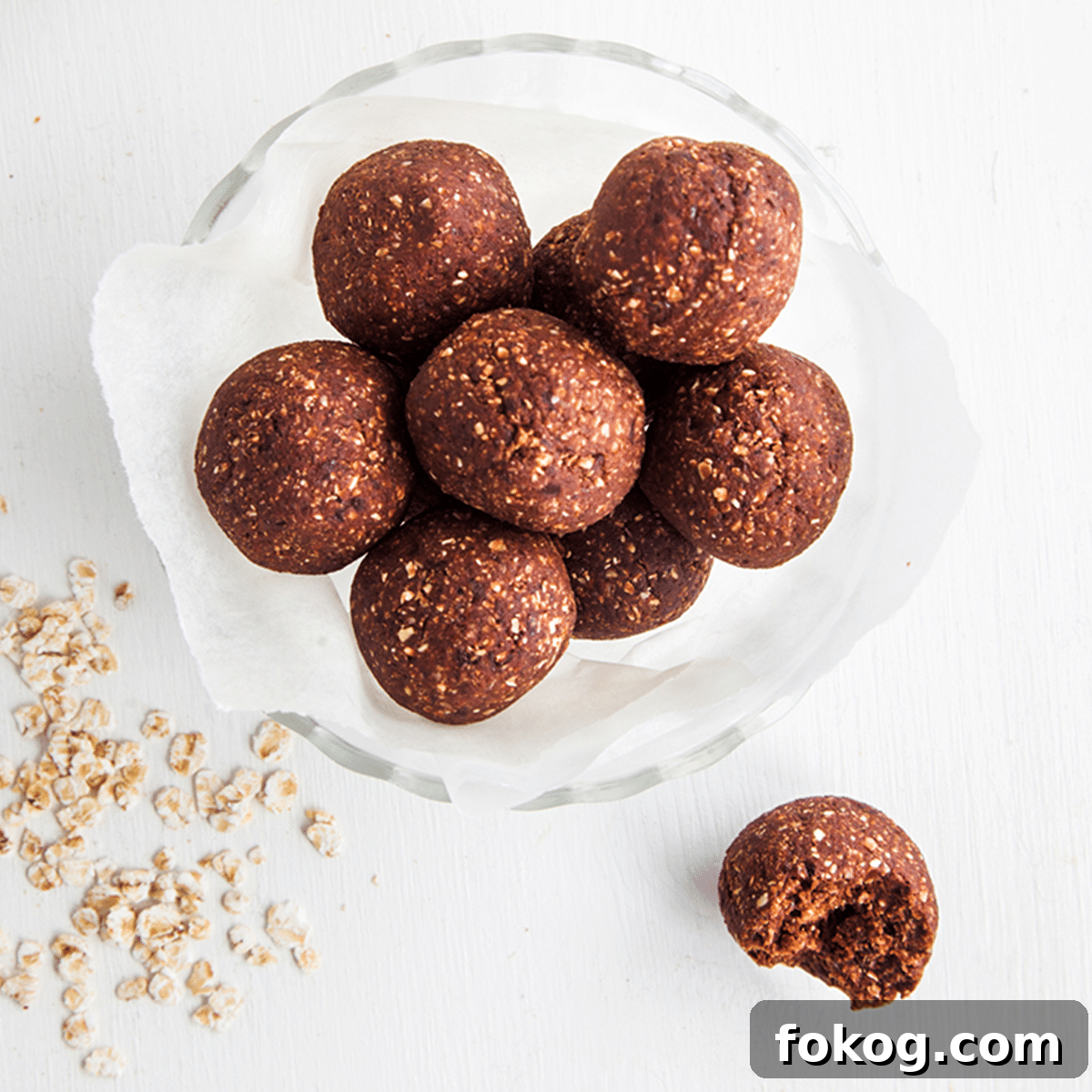 Raw Chocolate Brownie Bites (No Nuts!)