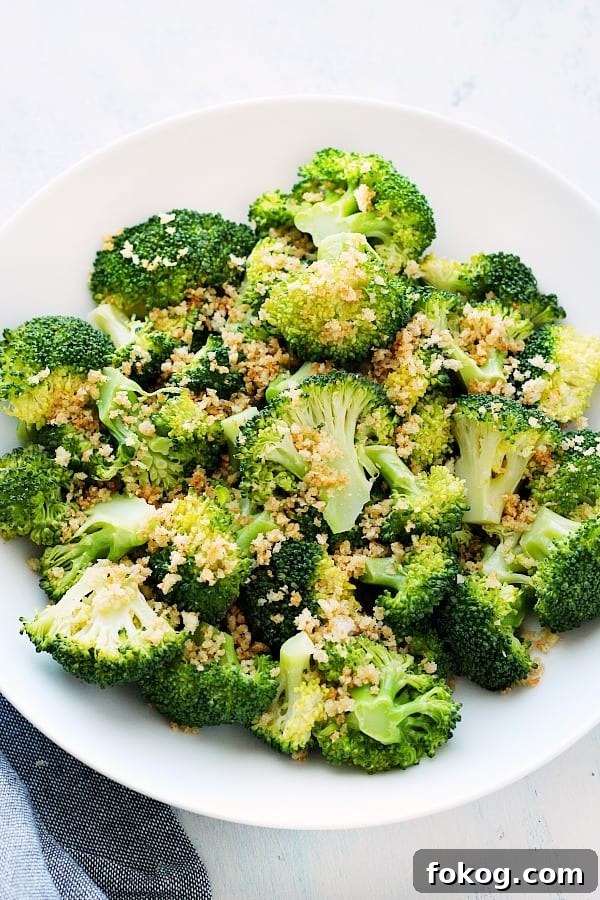 Perfect Steamed Broccoli with toasted breadcrumbs. Steamed broccoli with panko topping.