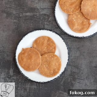 Baked Thattai image