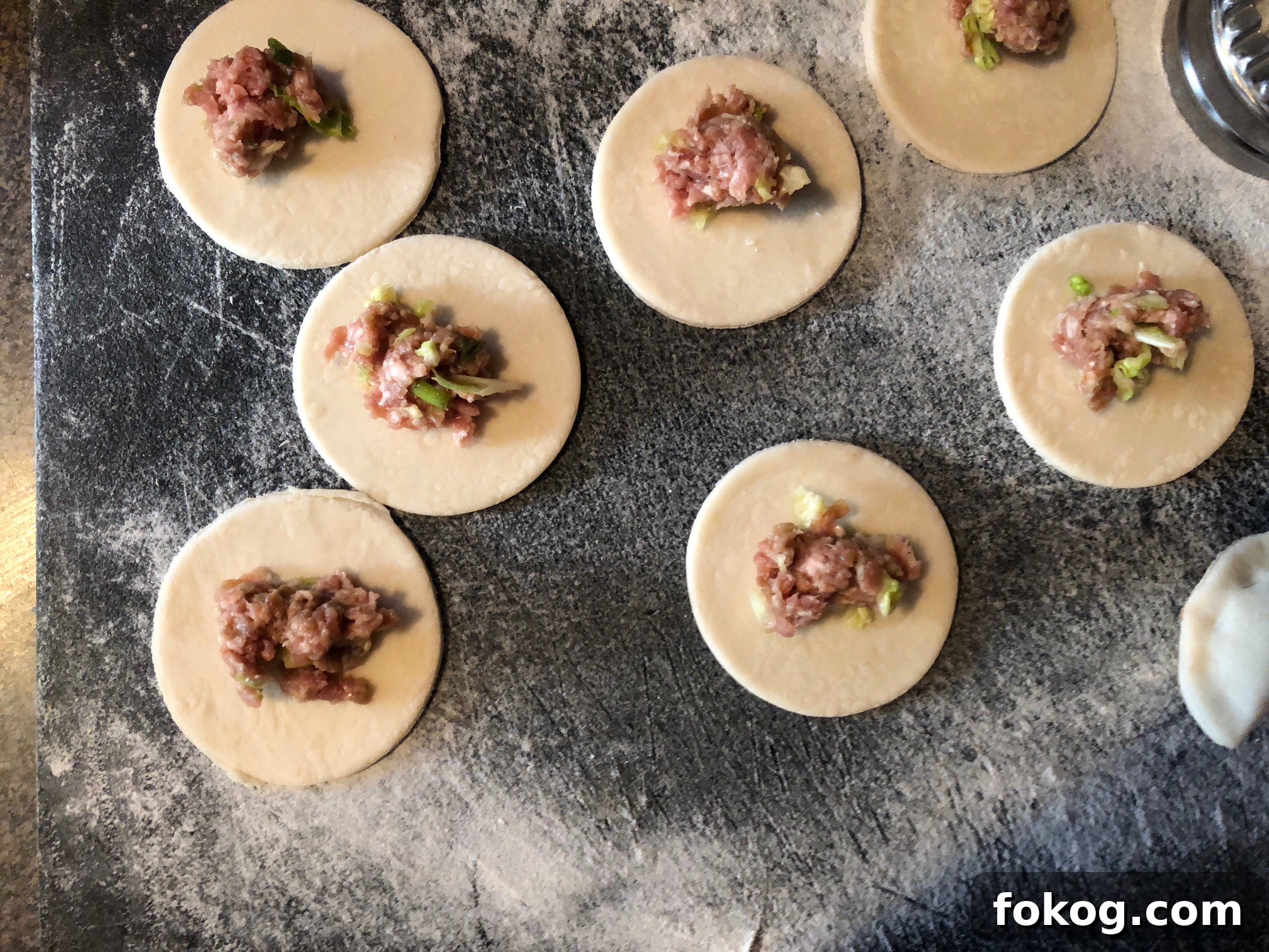 Chinese potstickers filling - add 1 teaspoon filling