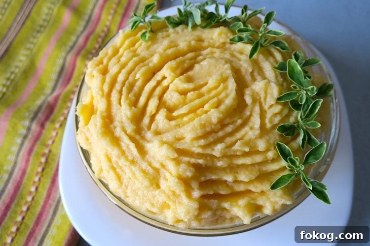 Creamy Low-Carb Rutabaga Purée 2 Low Carb Swede Purée