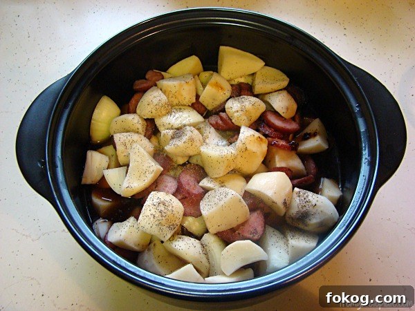 Dublin Coddle: Hearty Irish Sausage, Bacon & Potato Hot Pot 4 img 5926 3