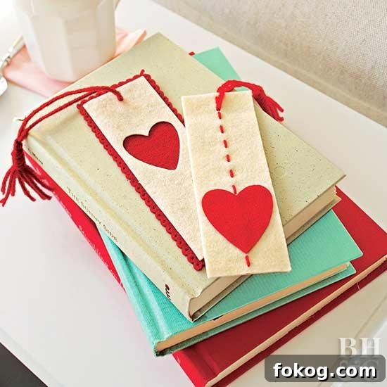 Personal DIY Valentine’s Day Gifts to Delight Loved Ones 6 Felt Bookmarks