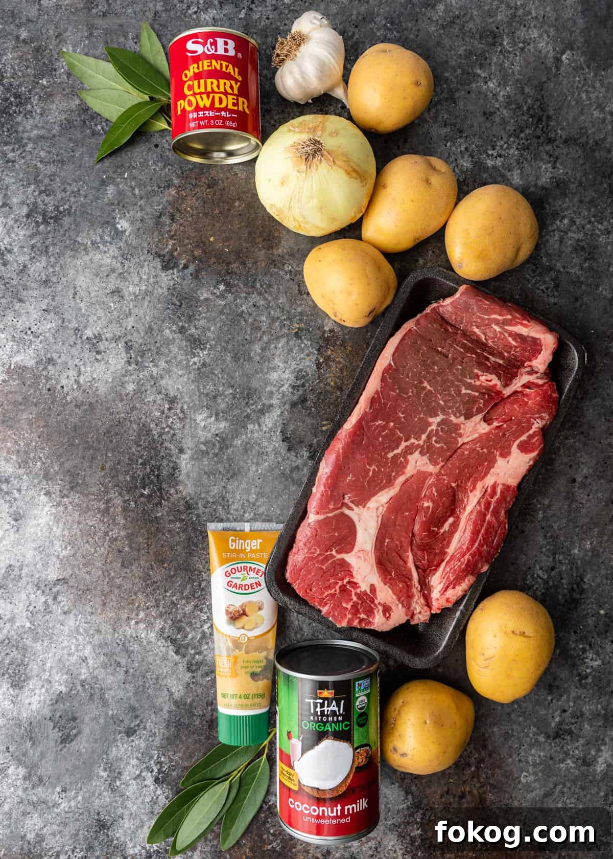 Creamy Coconut Beef Curry with Aromatic Spices 4 ingredients to make Japanese Beef Curry