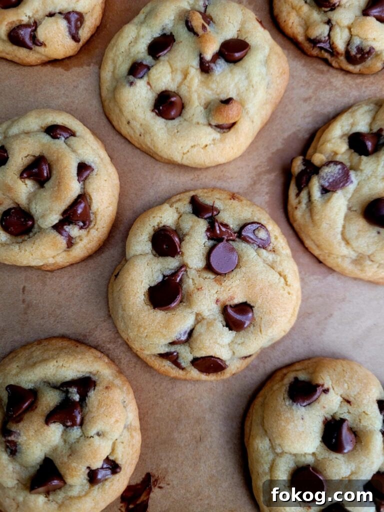 Crispy Edges, Chewy Centers: Ultimate Chocolate Chip Cookies 2 Crispy and Chewy Chocolate Chip Cookies .. a simple chocolate chip cookie recipe with a secret ingredient that keeps them soft, moist, and totally irresistible.