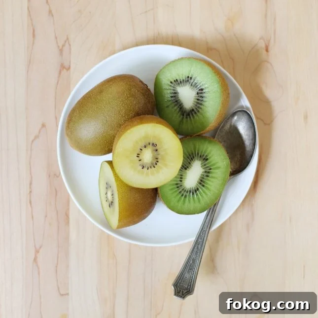 Green and golden kiwifruits