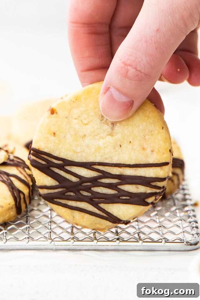 Hazelnut Shortbread Cookies