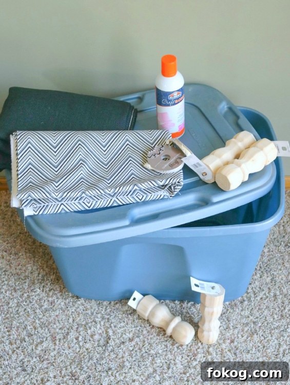 DIY Toy Box Makeover: How to turn an ugly plastic bin into a decorated toy box!